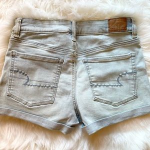 American Eagle Light Wash Next Level Stretch Short